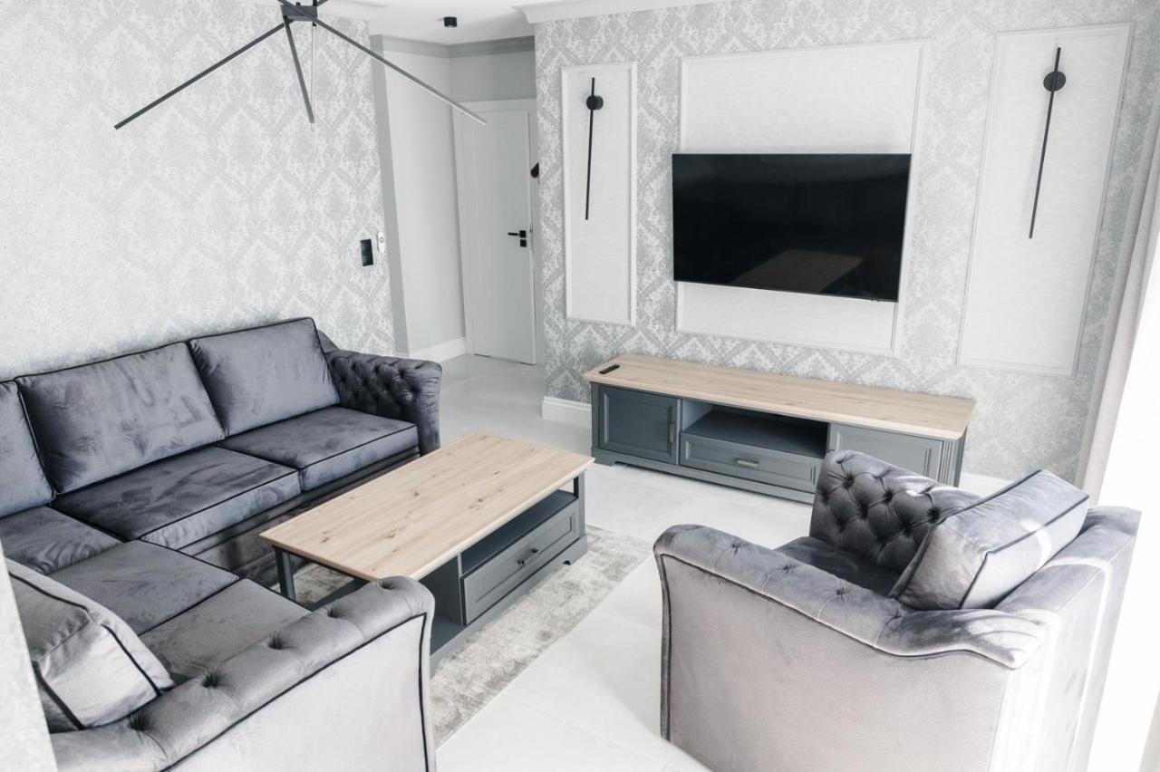 ז'נין Apartamenty Szkolna מראה חיצוני תמונה