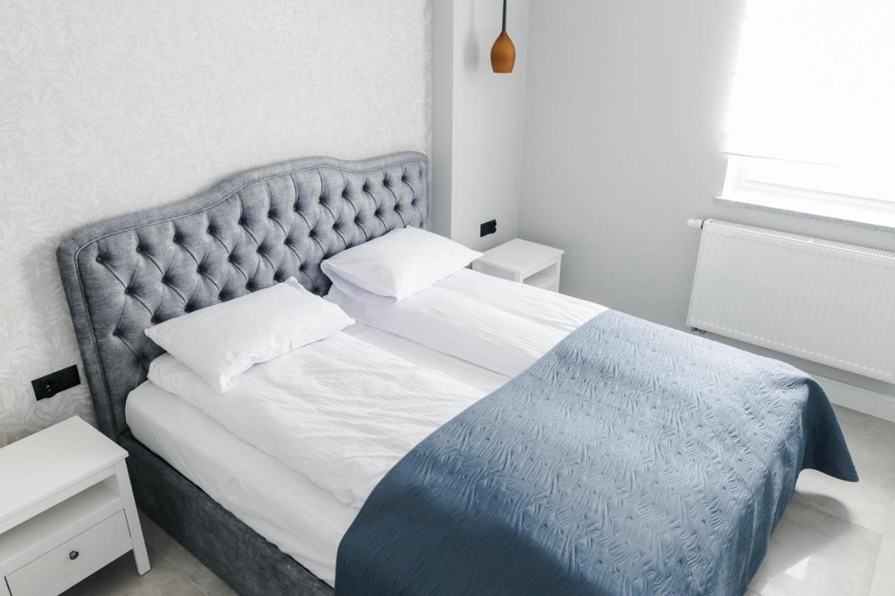 ז'נין Apartamenty Szkolna מראה חיצוני תמונה