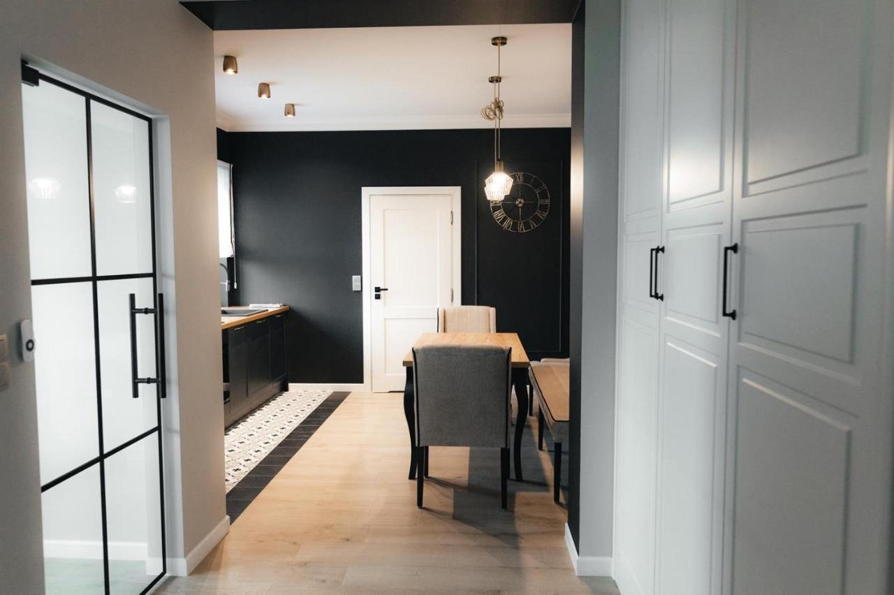 ז'נין Apartamenty Szkolna מראה חיצוני תמונה