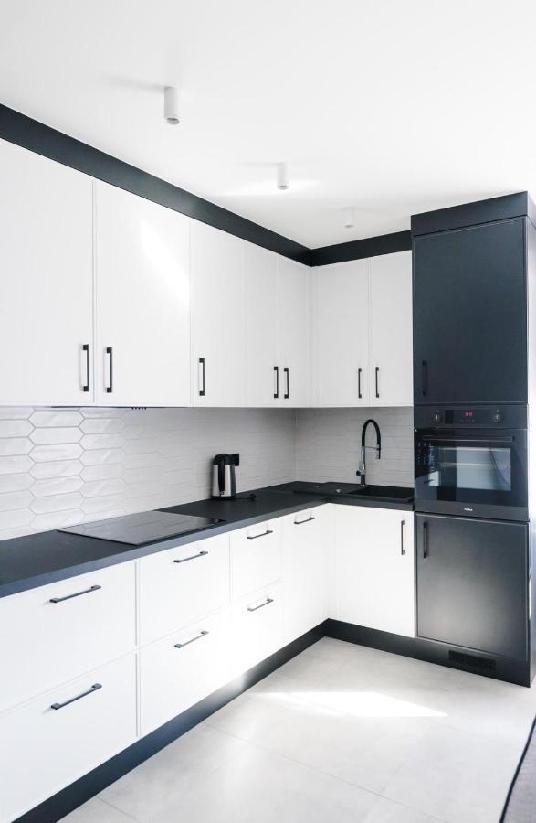 ז'נין Apartamenty Szkolna מראה חיצוני תמונה