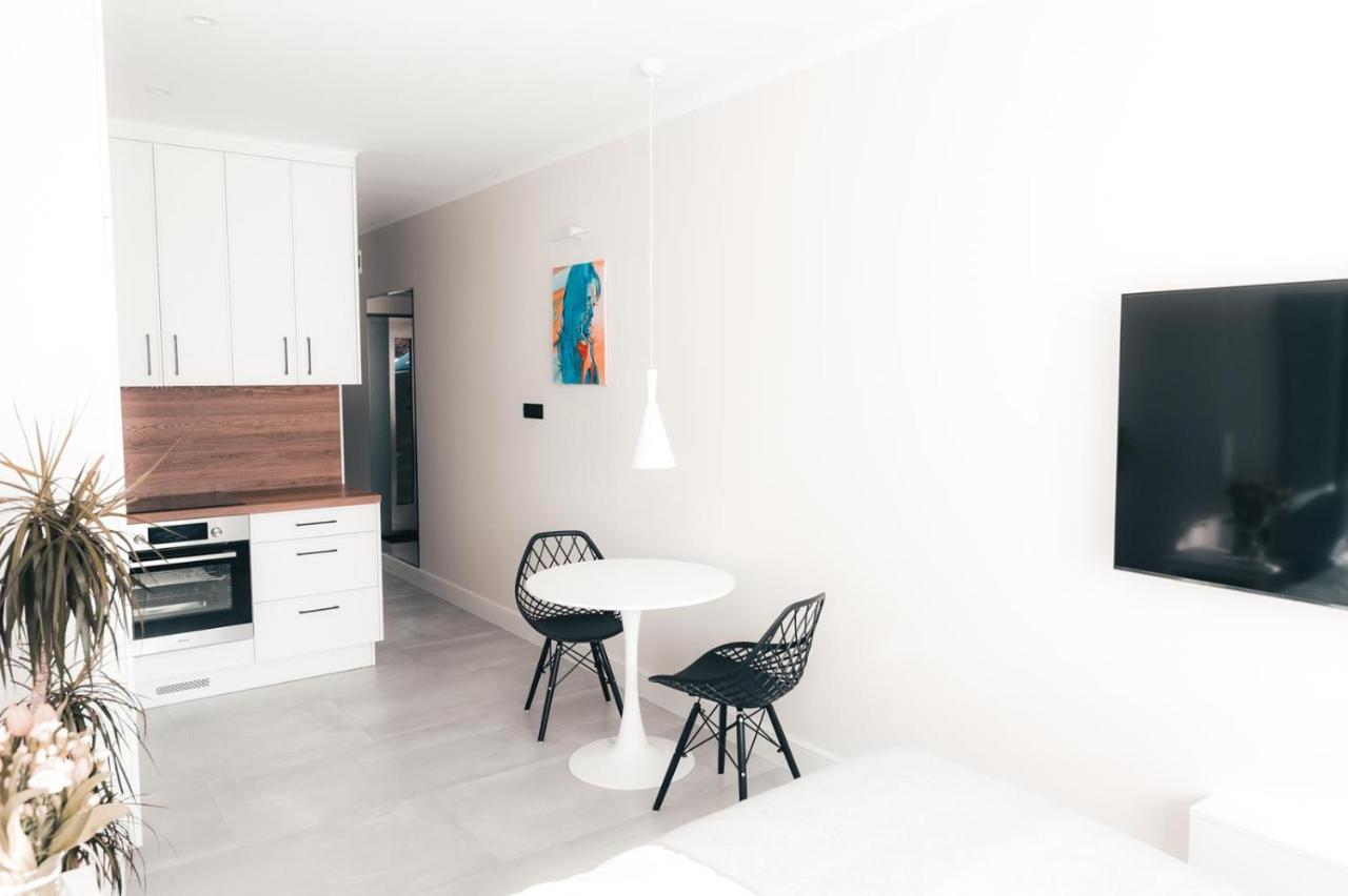 ז'נין Apartamenty Szkolna מראה חיצוני תמונה