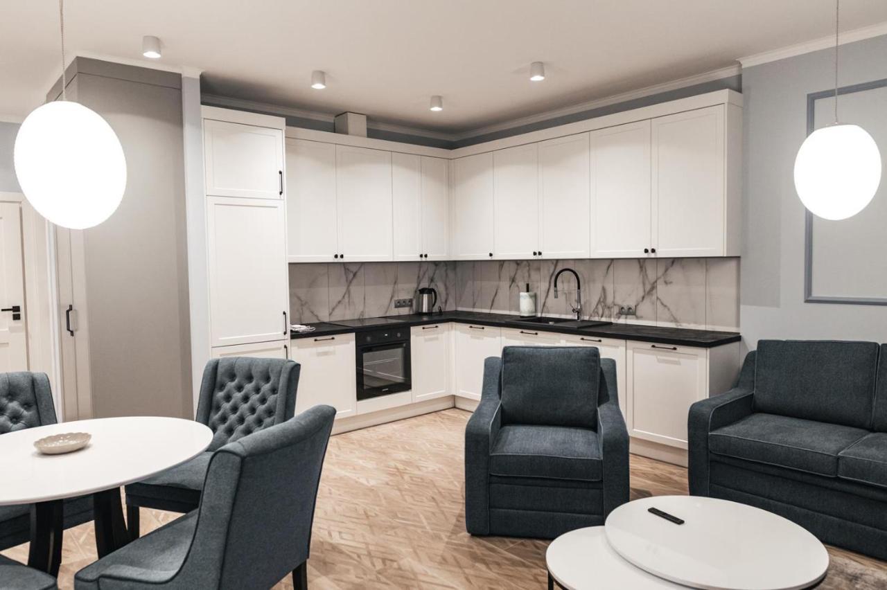 ז'נין Apartamenty Szkolna מראה חיצוני תמונה