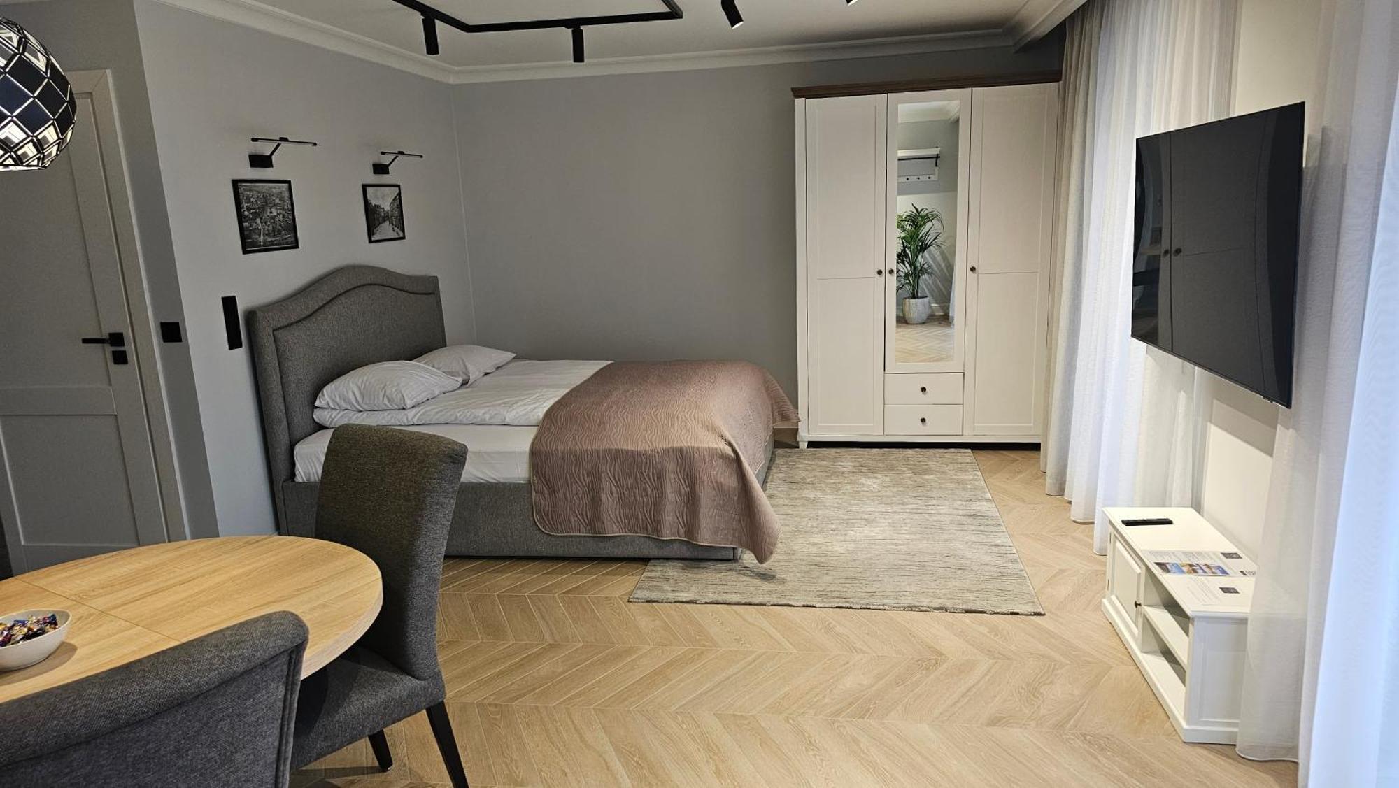 ז'נין Apartamenty Szkolna מראה חיצוני תמונה